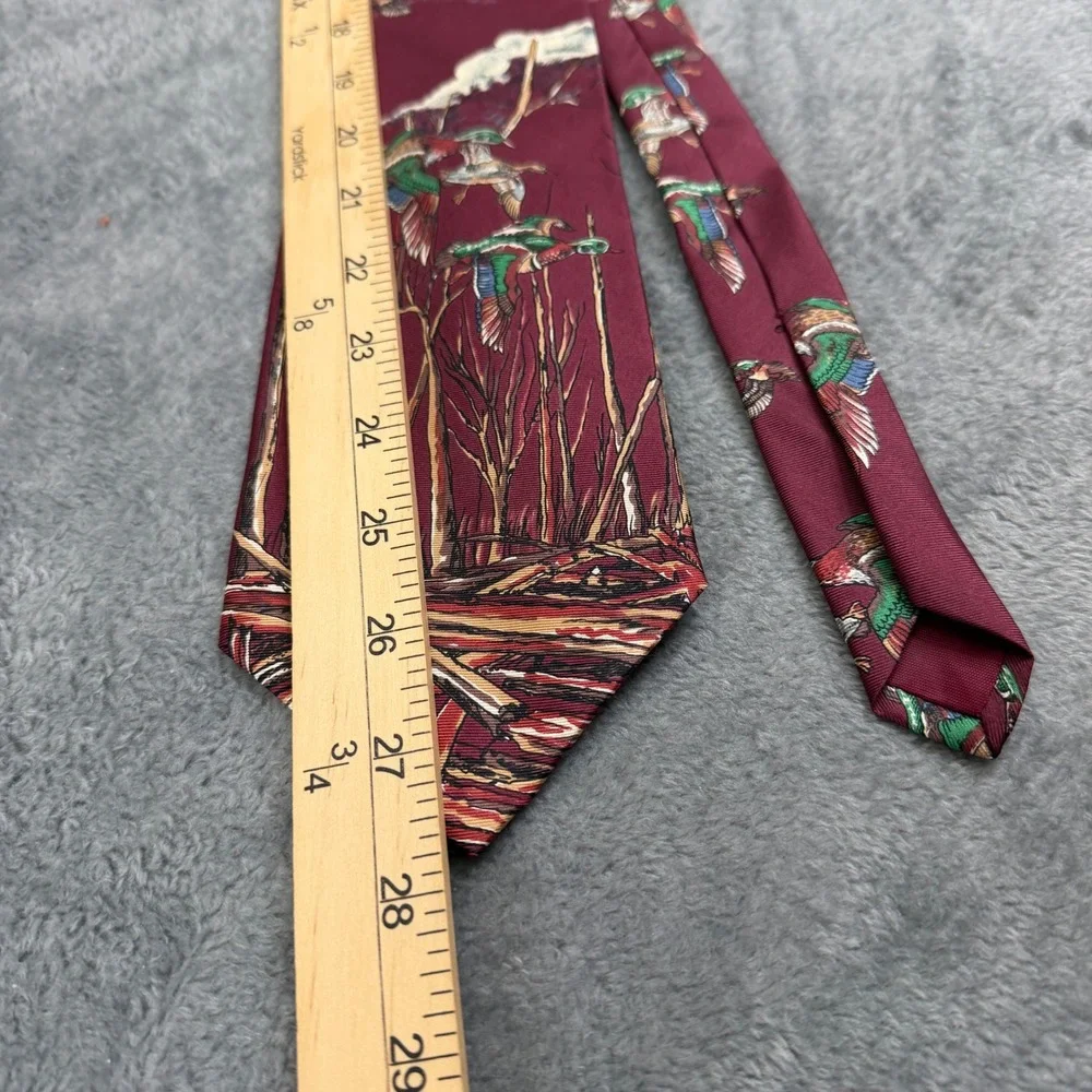 Ducks Unlimited Mens Silk Necktie Burgundy Mallard Duck Wildlife Scenic USA Made